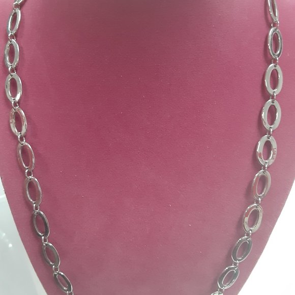 Silver Necklace - Picture 1 of 1